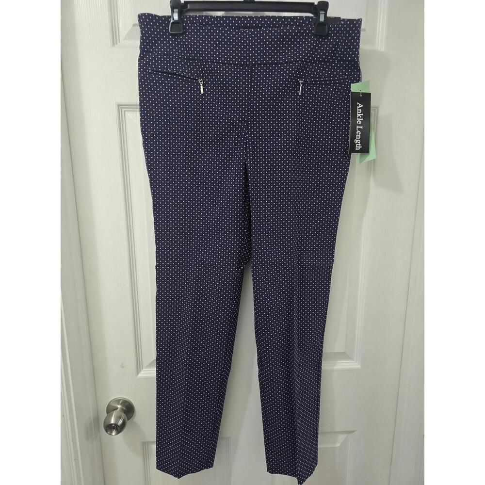 NWT Soho Apparel Ltd. Ankle Length Trousers